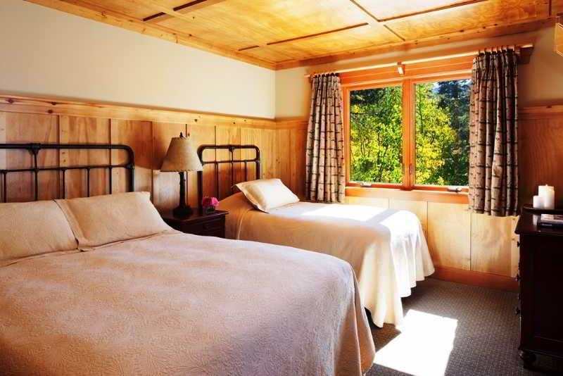 Tamarack 3*