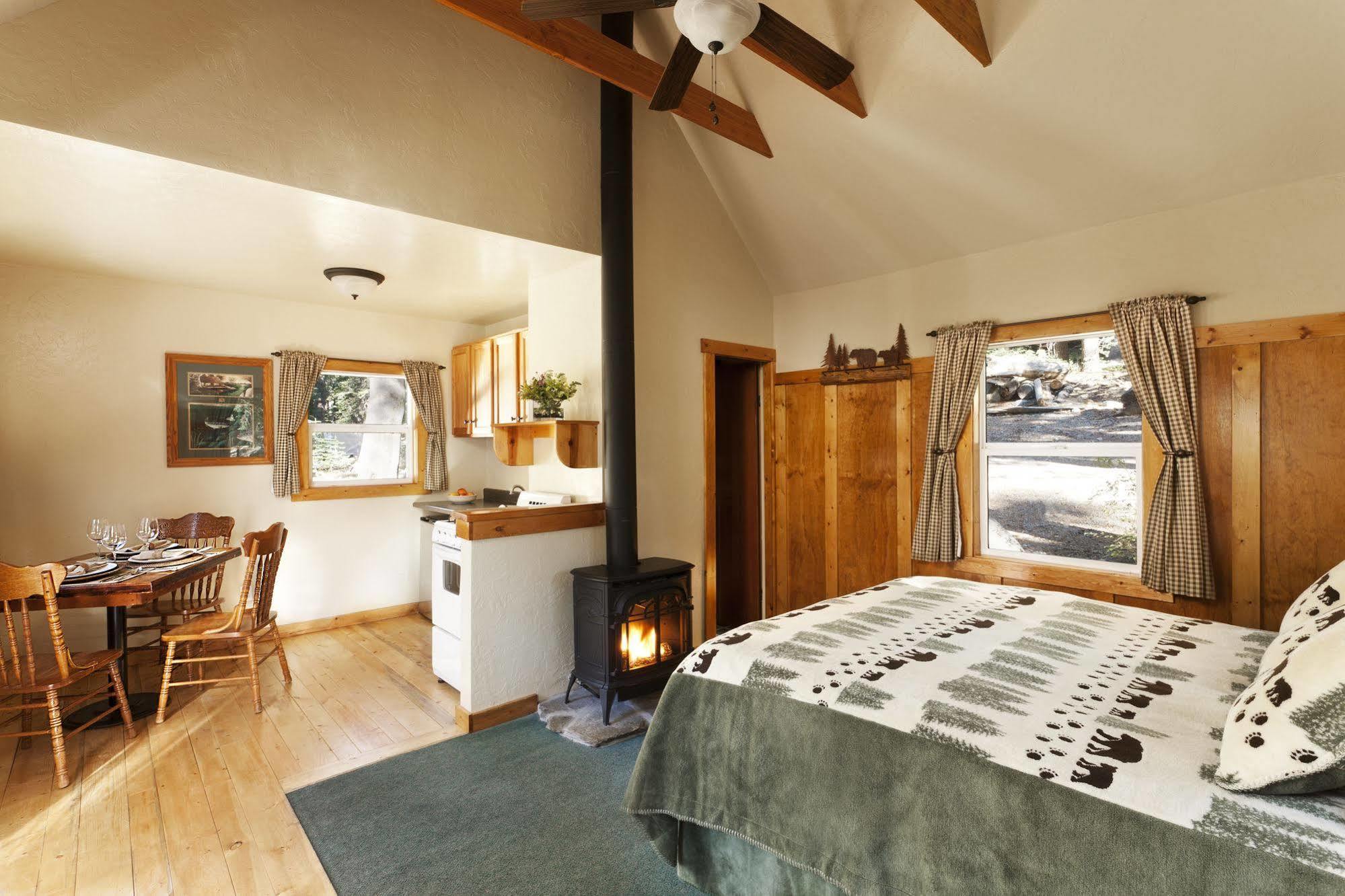 Tamarack Resort 3*